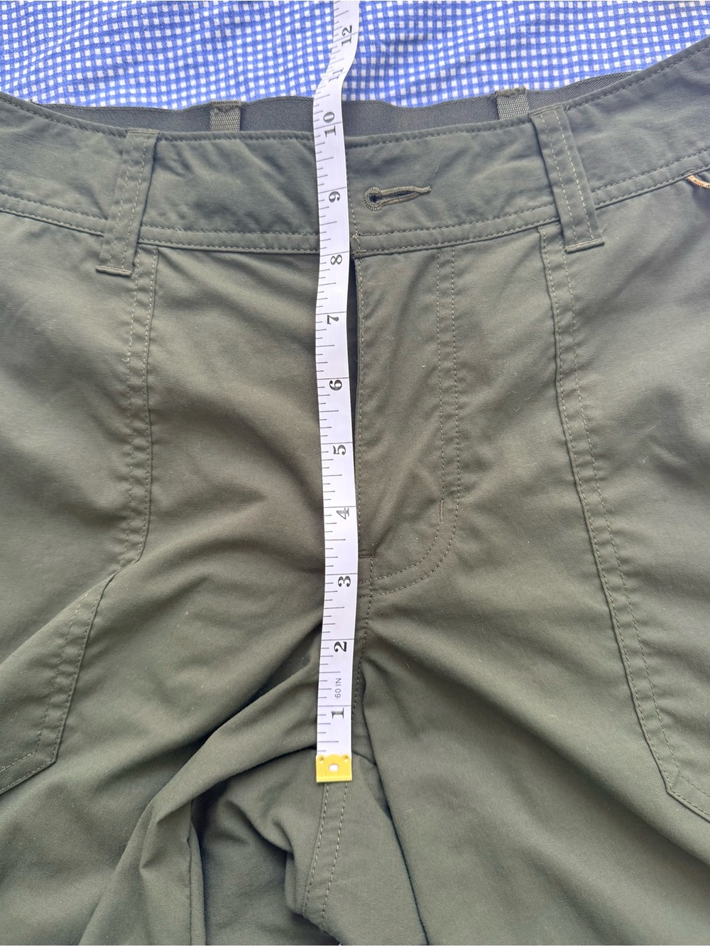 REI Olive Green Women’s Hybrid Outdoor Shorts - Picture 7 of 8